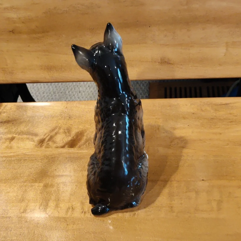 Stafford Japan vintage 8in porcelain Schnauzer dog figurine - Picture 4 of 6